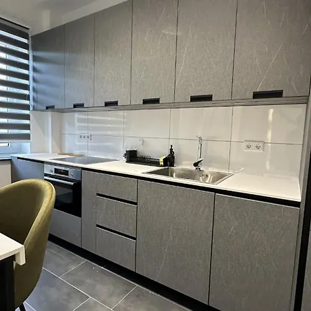 Studio-apartament 104 Free Parking Domus Kushal