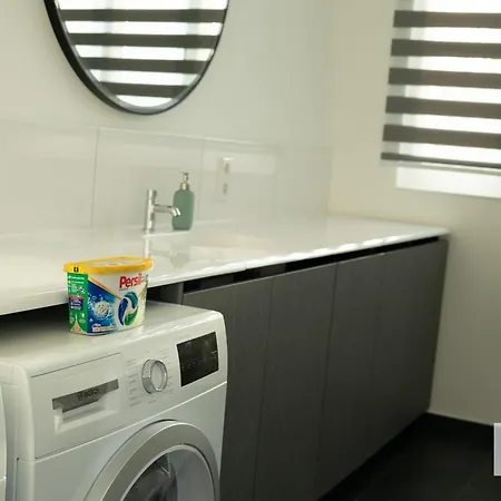 Studio-apartament 104 Free Parking Domus Kushal 아파트 비에르센